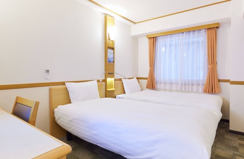 Toshima Hotel | Toyoko Inn Ikebukuro Kitaguchi 1