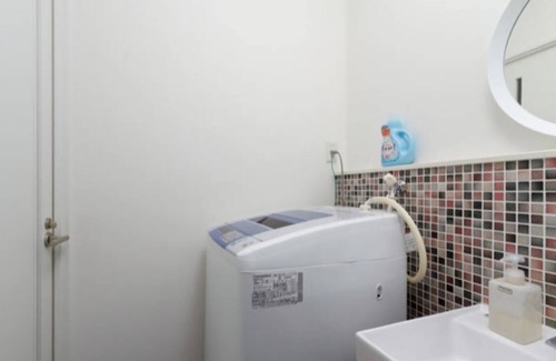 Minato Apartment | Twin room - Room 102/Osaka Ōsaka