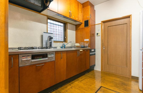 Chuo Ward Apartment | みらいステイ坪井 - 熊本城まで徒歩9分 - 広々3寝室&和室完備の1棟貸し切り