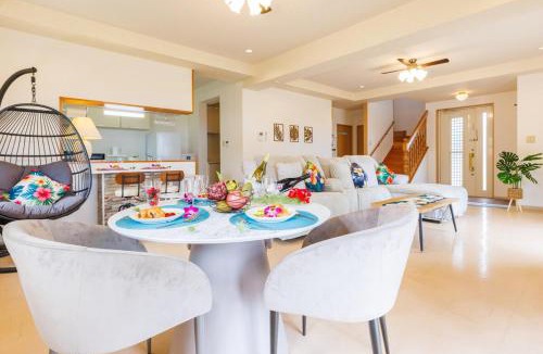 Yonashiroteruma Apartment | オーシャンビュー BBQ可能 最大12名宿泊 海中道路うるま市人気エリア 大型貸切ヴィラLa poni