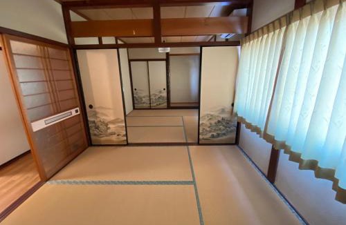 Higashiomi House | ゲストハウスすまいるさん