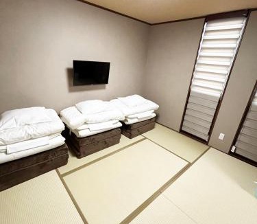 Nagahama Apartment | ゲストハウス長浜 グループ旅行や家族旅行カップルでのご利用におすすめです