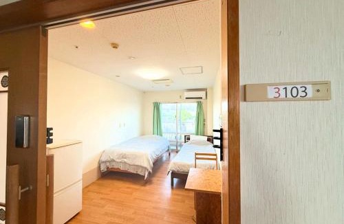 Kin Hostel | ハイ沖縄金武店トイレお風呂共用 プレオープン中駐車場有 ペット同伴可能長期滞在可能2025年10月より車貸し出しサービス有希望であればお申し付けください