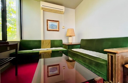 Maebashi Hotel | パークホテル楽々園