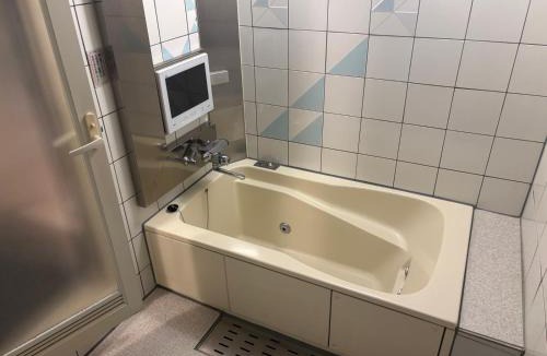 Miyoshi Hotel | ホテル エフ 三芳店