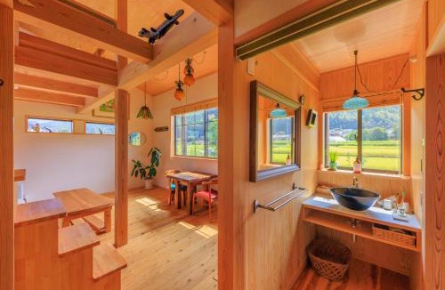 Kami Hotel | ヴィラかほく by Nook's Kitchen