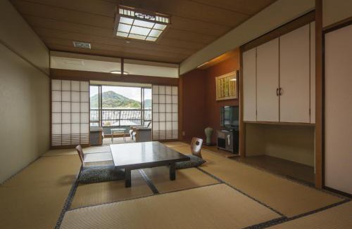 Izu Nagaoka Onsen Hotel | 伊豆長岡温泉 ホテル茜