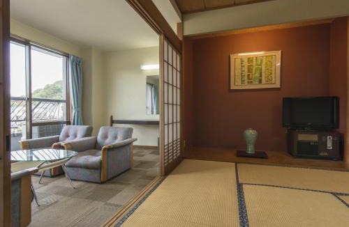 Izu Nagaoka Onsen Hotel | 伊豆長岡温泉 ホテル茜