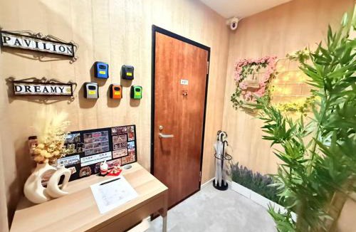 Yushima Apartment | 夢吉亭 The Dreamy Pavilion