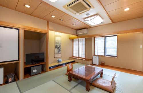 Shirakawa Hotel | 天然温泉白川郷の湯