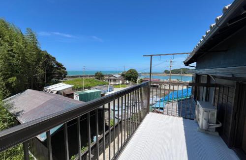 Tanabe House | 天神の宿