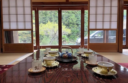 Nabari Apartment | 奈良近郊一棟貸し古民家静かな宿最大8名
