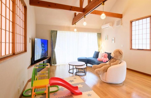 Odawara Apartment | 小由る木