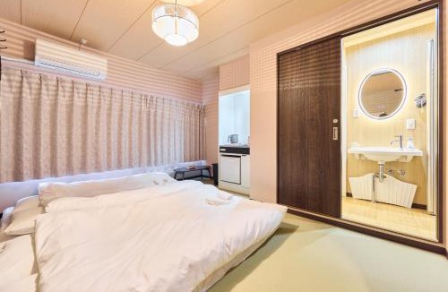 Higashishinsaibashi House | 心斎橋中心部2-4階 Cozy Studio