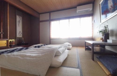 Kanazawa House | 心遊亭ー和風の間 Shin Yu Tei