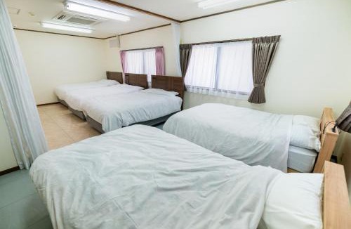 Awase Apartment | 最大20名宿泊可能 大型テレビでスポーツ観戦 グループ旅行に最適 KOEI HOUSE in AWASE