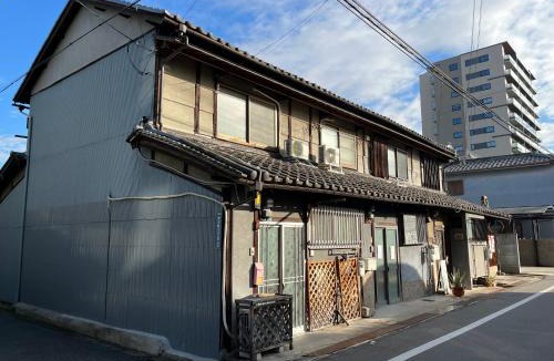 Yao Apartment | 最大８人様まで宿泊可能な１棟貸しです！近鉄八尾駅から徒歩３分！