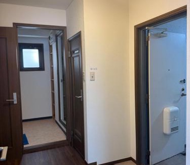 Kiyokawa Apartment | 朝日街の宿 An inn on Asahi Street