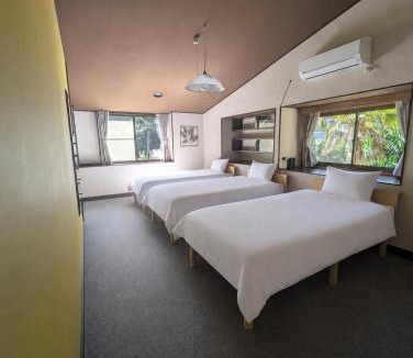 Kakisaki Villa | 涛Tõ-外浦海水浴場徒歩4分-囲炉裏BBQ-プライベートサウナ-最大10名-大人のリゾートハウス