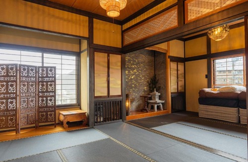 Yuzawa-machi Villa | 源泉かけ流し温泉 一棟貸しVilla GENSEN ONE