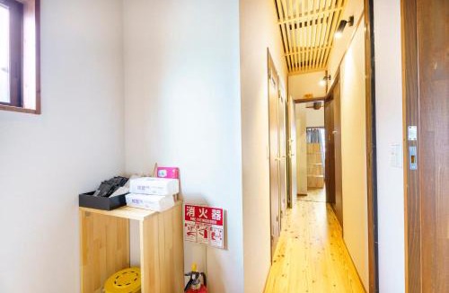 Nagahama Hostel | 片原楽家 旅人の長浜町家ドミトリー