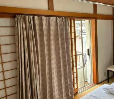Higashiyamato House | 狭山茶の宿星の見えるはなれ