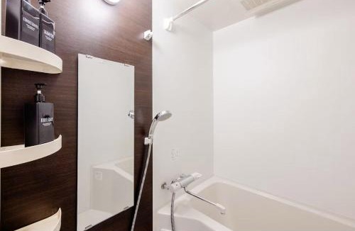 Shirokane Apartment | 白金6丁目401