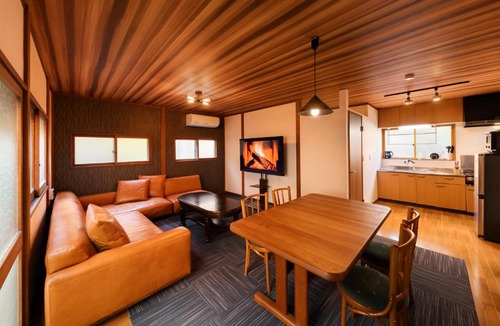 Gora Apartment | 篝-Kagari-
