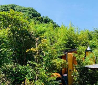 Kyonan House | 薪サウナxBBQx貸切宿 整う贅沢ステイ D6 Makiwarina 薪割りーな