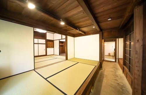 Mugi Hotel | 青木邸