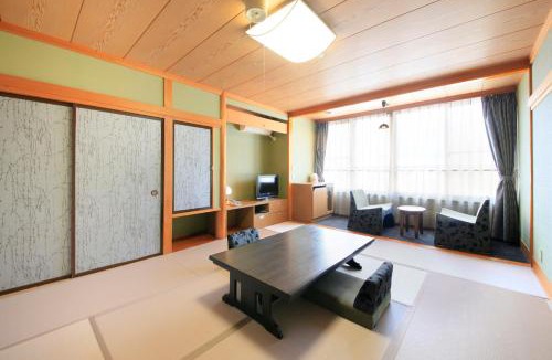 Kinugawa Onsen Hotel | 鬼怒川温泉ゆらら丸京