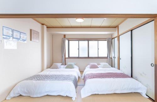Higashisumiyoshi-ku Villa | 100sqm Entire House 2min Walk to Kintetsu Stop Max 10 Guests Near Tennoji Easy Access Namba Shinsaibashi Bright Airy