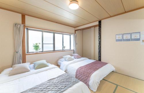 Higashisumiyoshi-ku Villa | 100sqm Entire House 2min Walk to Kintetsu Stop Max 10 Guests Near Tennoji Easy Access Namba Shinsaibashi Bright Airy