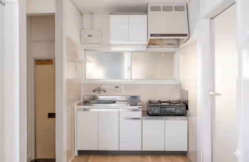 Hyakunincho Apartment | [11] Under the Moon＿Shin-Okubo Station 3minute