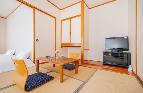 Gotemba Hotel | 19 m² Hotel ∙ 2 bedrooms ∙ 3 guests