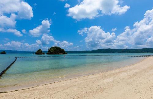 Sumuide Villa | 2棟貸切最大16名海まで徒歩7BBQあり駐車場あり4台駐車可能RB Villa A棟B棟