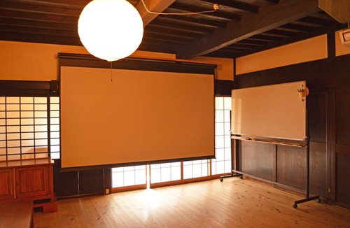 Otaki House | 200 m² House ∙ 2 bedrooms ∙ 9 guests