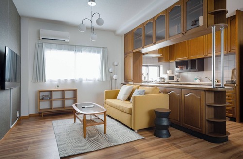 Ikuno Apartment | 201 202 204