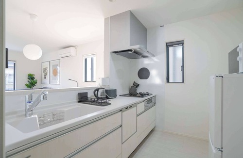 Ozu Apartment | 4BR Modern Home Near Kumamoto Airport by Restavio