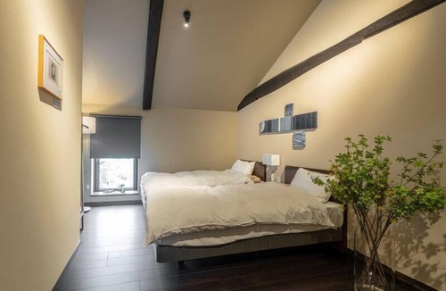 Miyoshi House | 4S STAY Awaikeda Honmachi St.