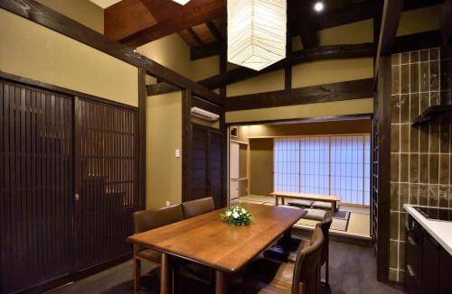 Nishijin House | 81 m² House ∙ 2 bedrooms ∙ 8 guests