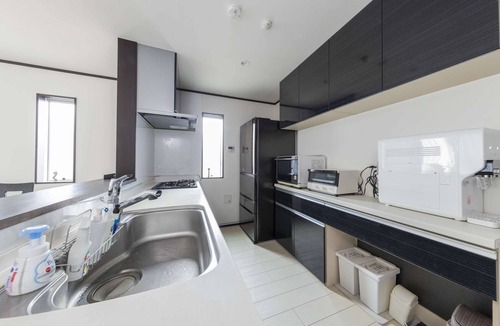 Edogawa Villa | A Family Friendly Spacious Villa - 1 min to Convenience Store