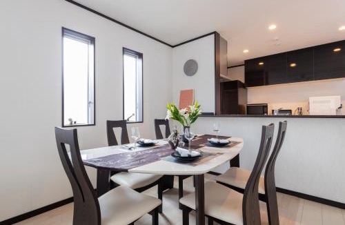 Edogawa House | A Family Friendly Spacious Villa - Easy to Tokyo Station & Conveniently Located for Tokyo Disney Resort & 1 min to Convenience Store