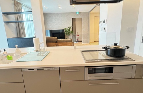 Mashiki Villa | Akikawa Mashiki 3 | 15 min to Airport | Entire 4LDK House | Up to 7 Guests