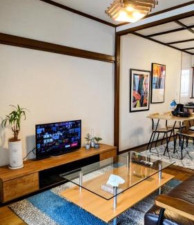 Suginami Apartment | Animal Art Apartment Type 22