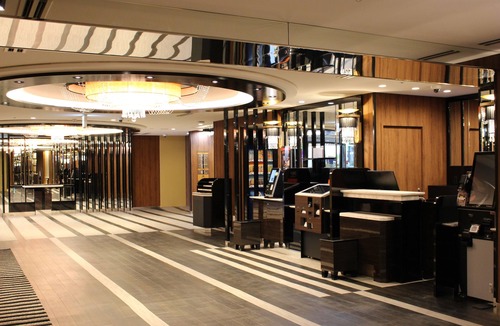 Komatsu Hotel | Apa Hotel Komatsu Grand