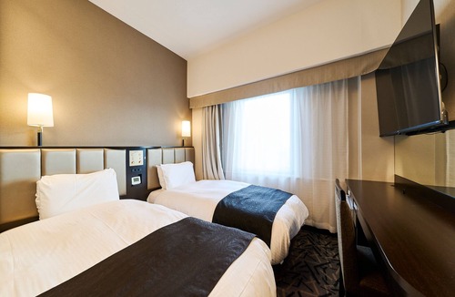 Takaoka Hotel | APA Hotel Takaoka Marunouchi