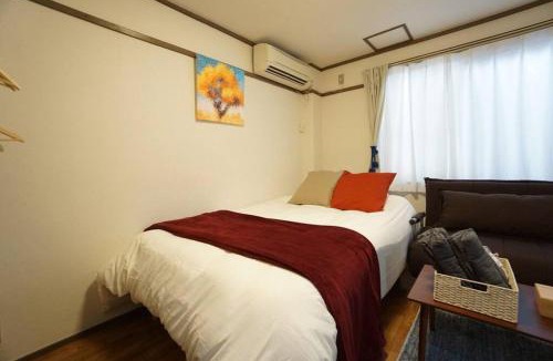 Nanbasennichimae Apartment | Apartment House Kawara 403