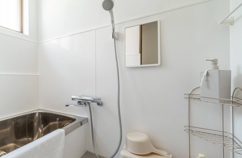 Joto House | Authentic Japanese Home: Retro Charm, Modern Comfort, & Play!
