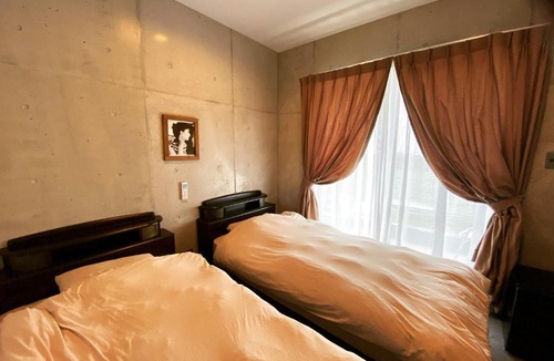Ginoza Hotel | Ｂ＆ＢTandem